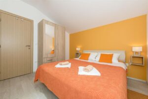apartments-summertime-apartment-a2-srima-vodice-croatia-58181_0_900 (1)