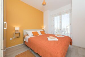 apartments-summertime-apartment-a2-srima-vodice-croatia-58181_0_900 (3)