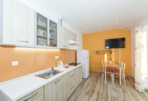 apartments-summertime-apartment-a2-srima-vodice-croatia-58181_0_900 (6)