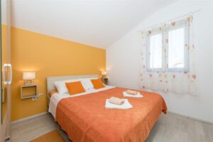 apartments-summertime-apartment-a2-srima-vodice-croatia-58181_0_900 (9)